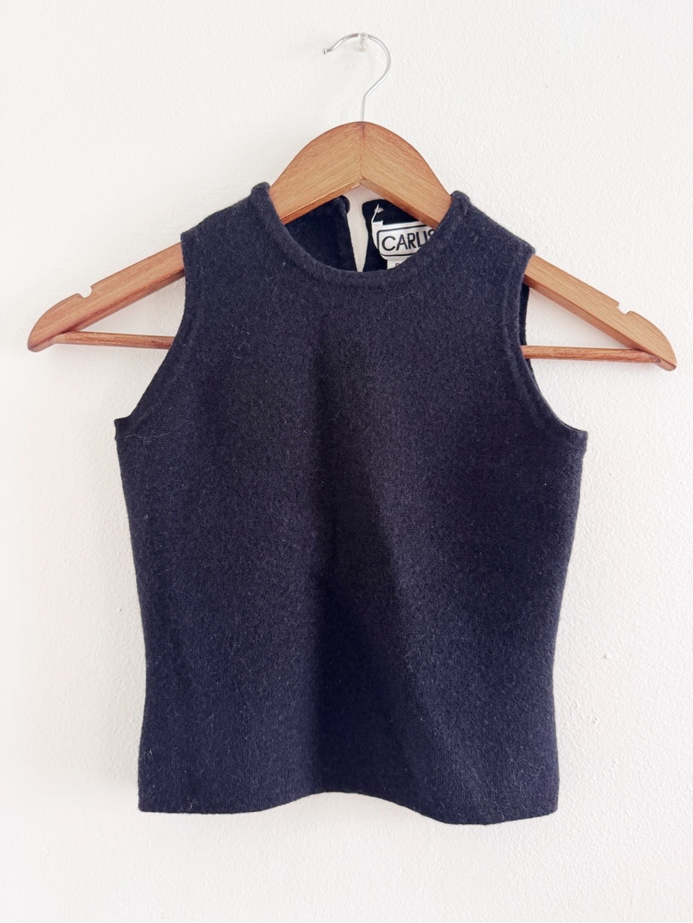 Carlisle 100% Wool Black Sleeveless Knit Tank Petite